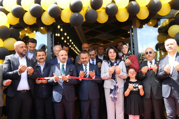 1453 Osmanlı Restaurant Cafe’nin Açılışı Gerçekleşti